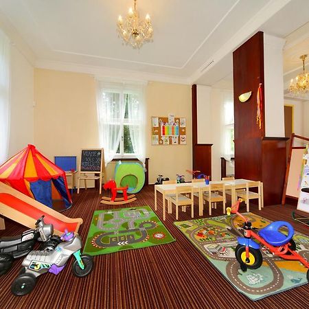 Palace Club Špindlerŭv Mlýn المظهر الخارجي الصورة