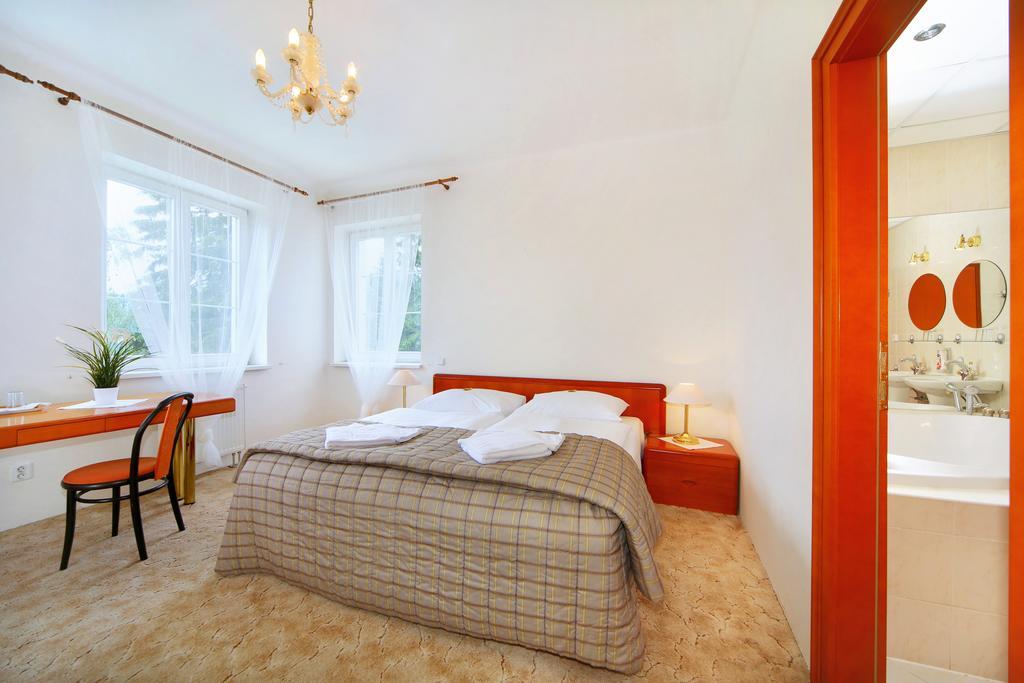 Palace Club Špindlerŭv Mlýn الغرفة الصورة