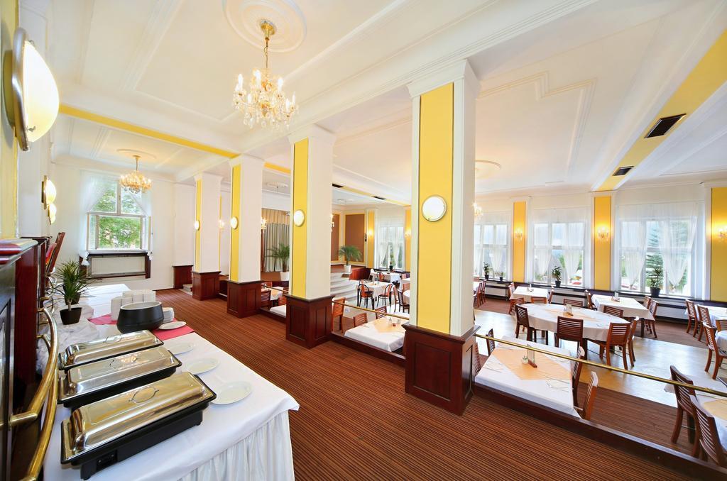 Palace Club Špindlerŭv Mlýn المظهر الخارجي الصورة